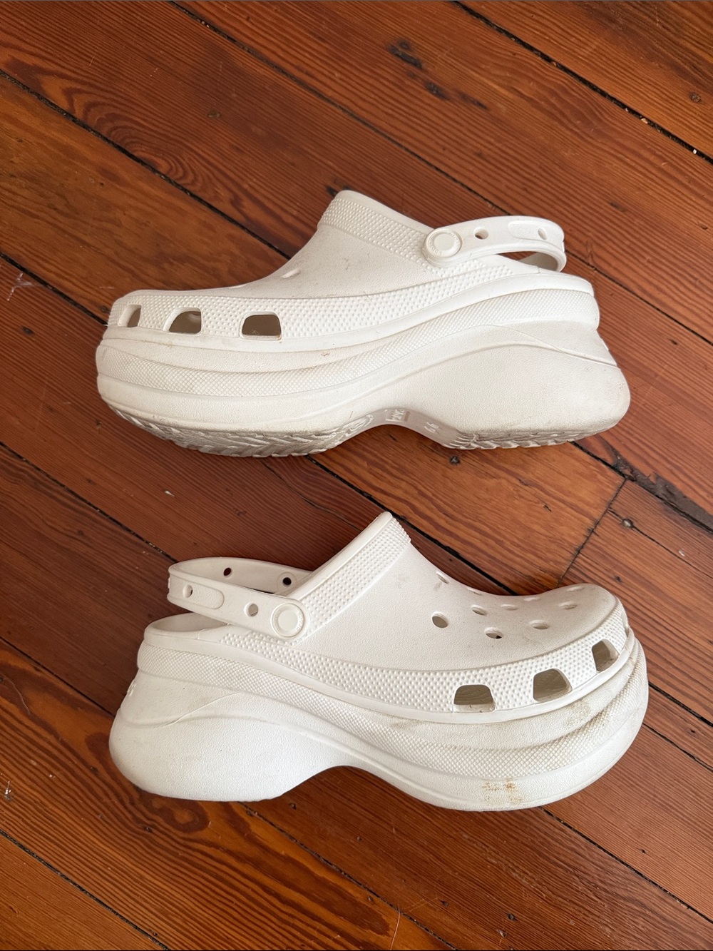 Platform crocs